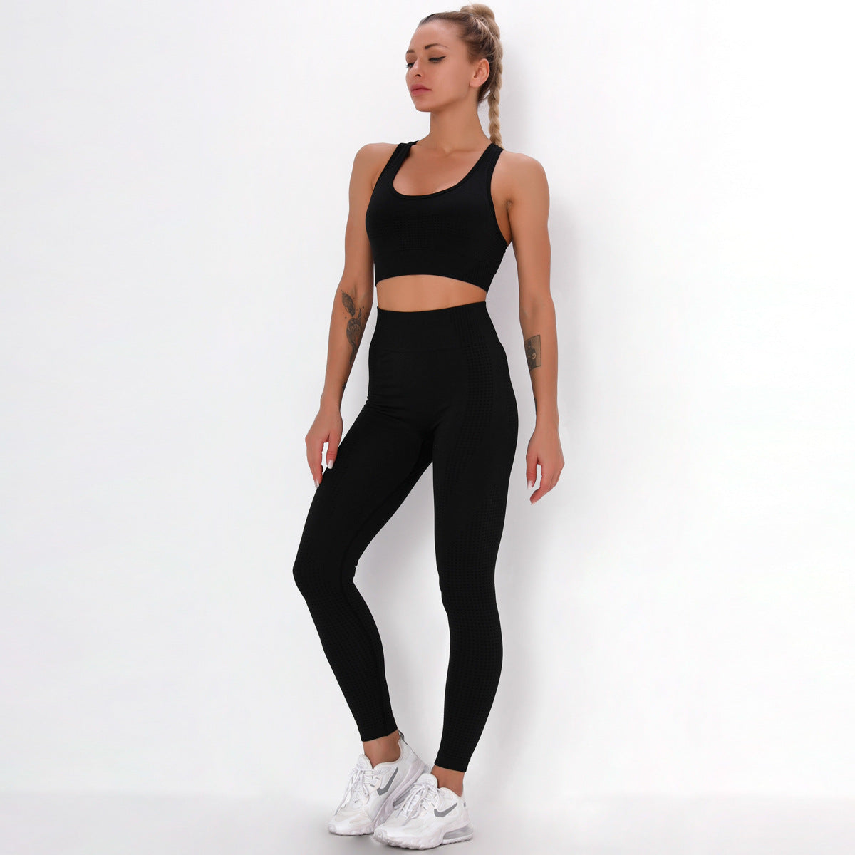 Seamless Knitted Yoga Fitness Set with Sports Bra